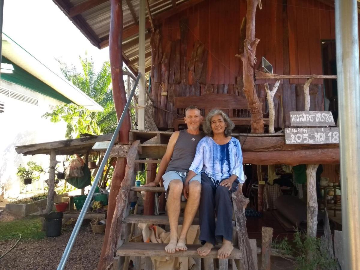 Yoga Homestay Seka Buitenkant foto