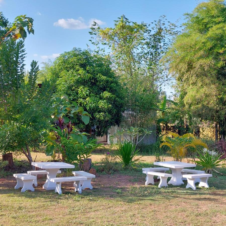 Yoga Homestay Seka Buitenkant foto